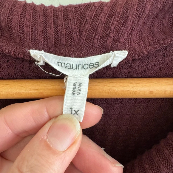 Maurices burgundy waffle knit cowl neck long sleeve thermal top size 1X - Picture 4 of 5